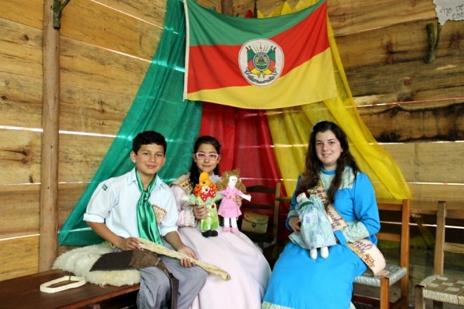 Semana Farroupilha segue até domingo em Garibaldi