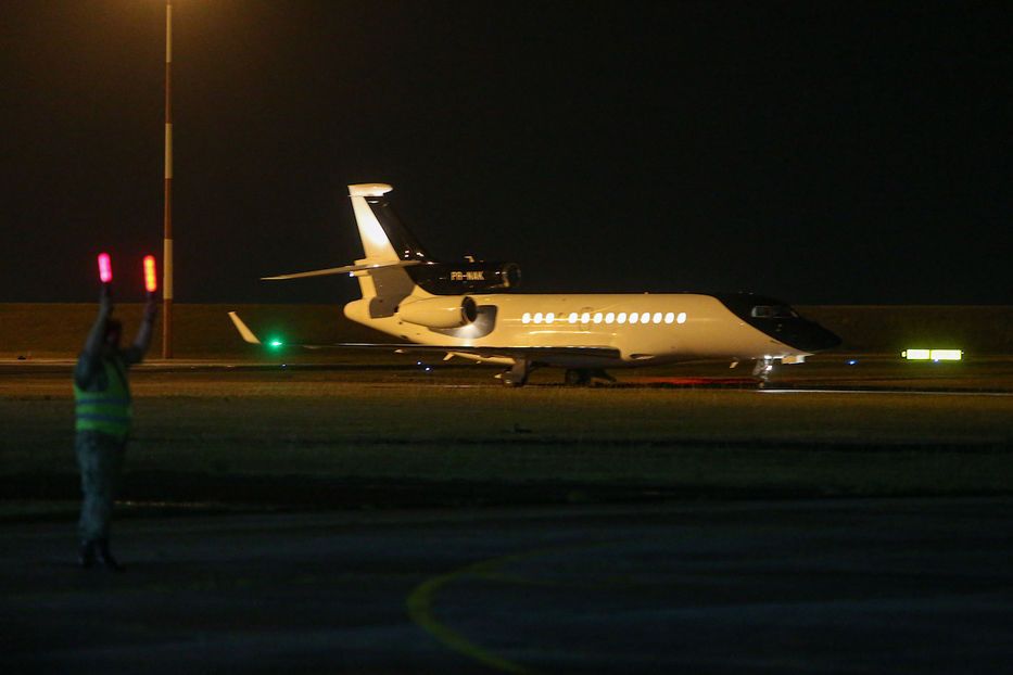 Presidente e ex-presidentes do Uruguai viajam para o Brasil em jatinho de Alexandre Grendene