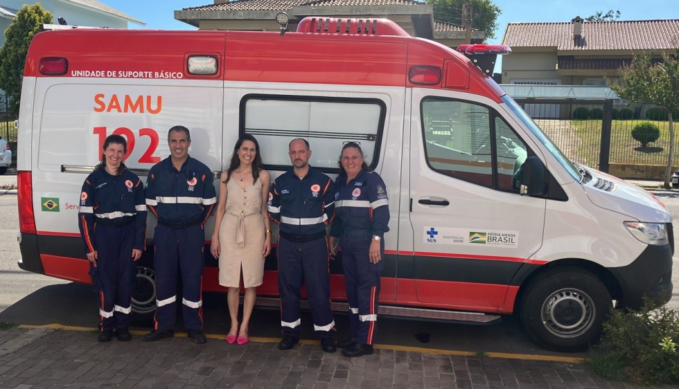 SAMU de Carlos Barbosa já trabalha com nova ambulância 