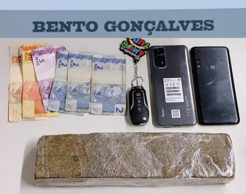 Homem é preso com maconha escondida em assoalho de veículo