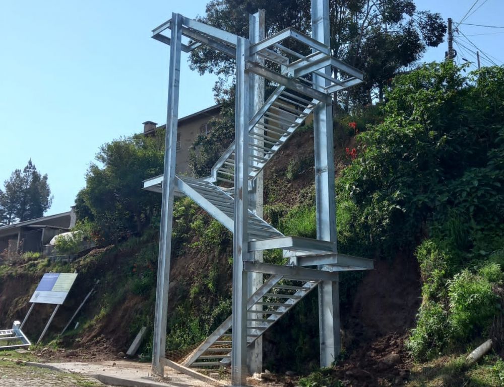 Projeto de escada que custou mais R$ 230 mil é readequado em Carlos Barbosa