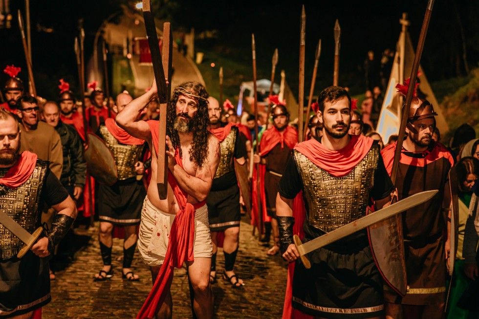 Garibaldi e  Carlos Barbosa preparam a encenação da Paixão de Cristo