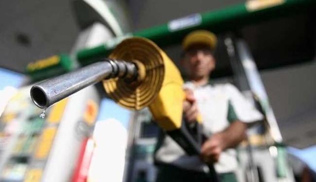 Com novo aumento, gasolina chega a custar R$ 3,80 em postos de  Garibaldi