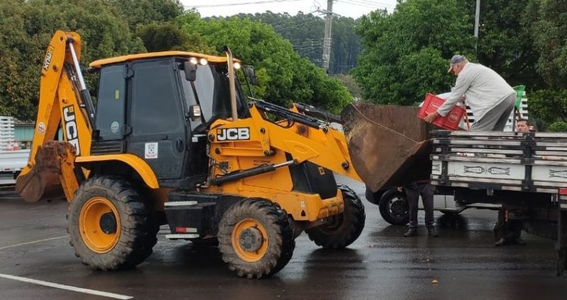 Garibaldi recolhe cerca de 3 toneladas de vidro no interior