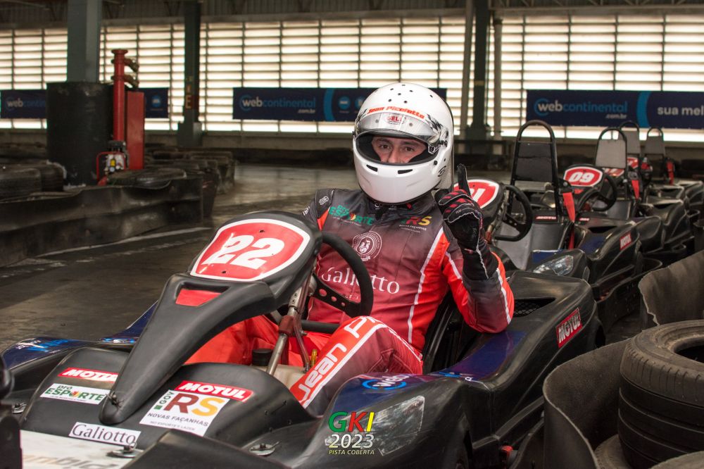 Picolotto sobe ao pódio do Campeonato Gaúcho de Kart Indoor