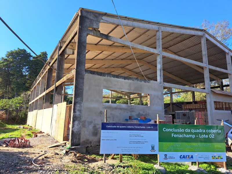 Obras do Ginásio no bairro Fenachamp são retomadas