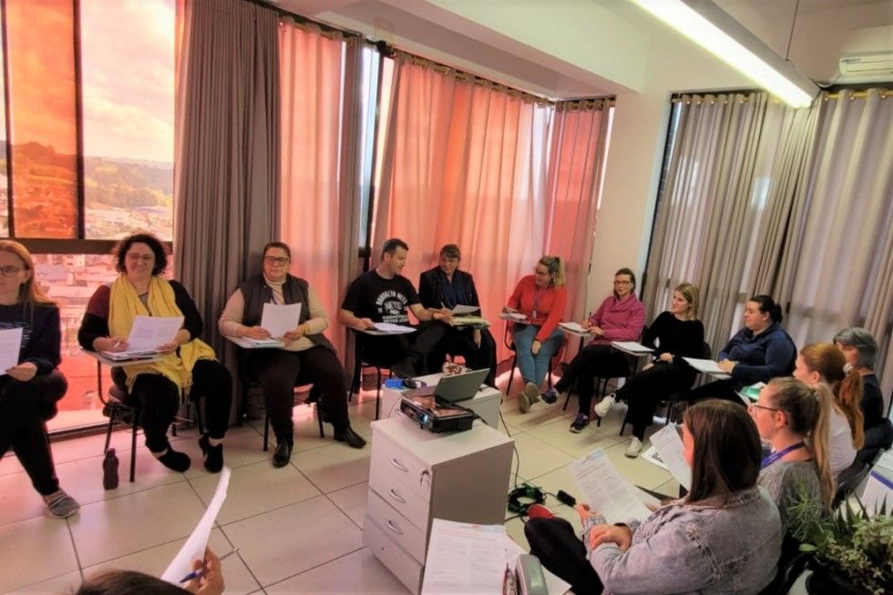 Professores debatem a fluência de leitura dos alunos 