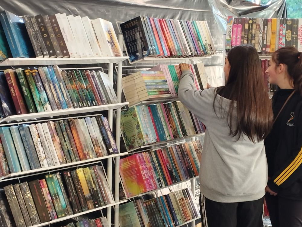 Mais de três mil pessoas participaram da Feira do Livro de Garibaldi