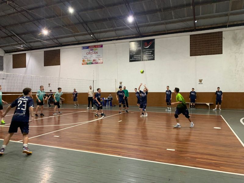 Gurizada fez bonito no torneio de Vôlei de Caxias do Sul 