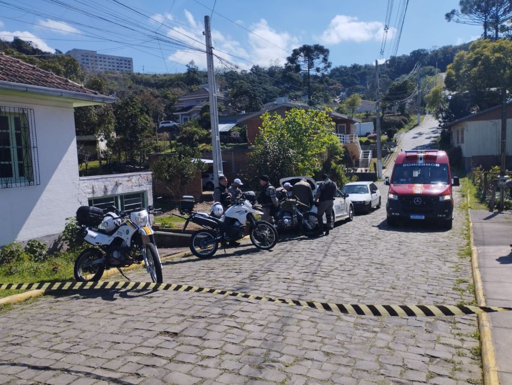 Bandidos trocam tiros próximo de escola em Garibaldi