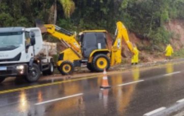  Chuva provoca desmoronamento e alagamentos em Bento Gonçalves