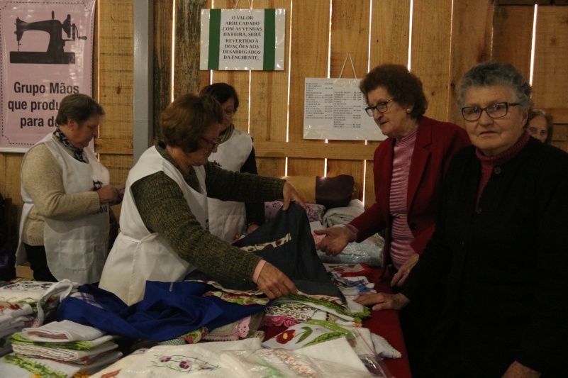 Tradição e solidariedade marcam encontro de idosos