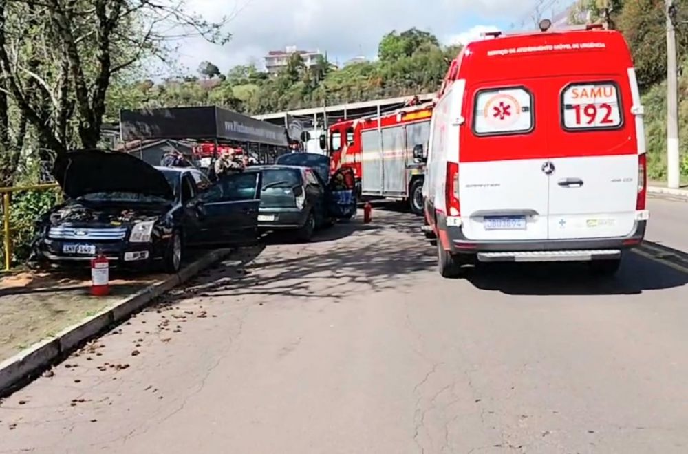 Carlos Barbosa registra dois acidentes em sequência 
