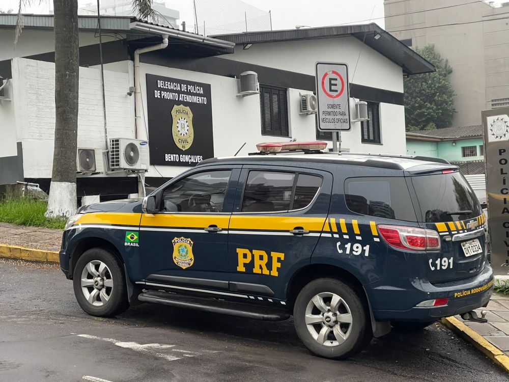 PRF prende homem logo após ele furtar loja em Bento Gonçalves 