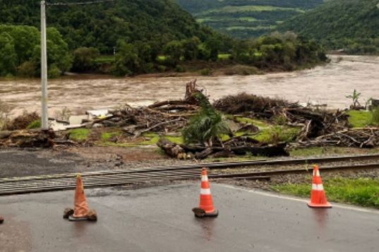 Prefeitura de Bento Gonçalves monitora o grande volume de chuva
