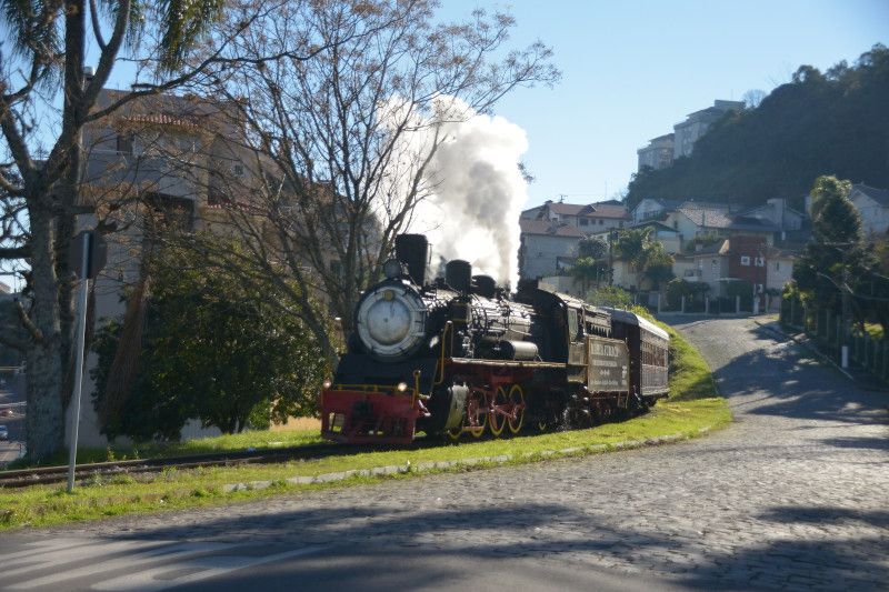 Projeto-piloto busca divulgar o turismo nas escolas municipais 