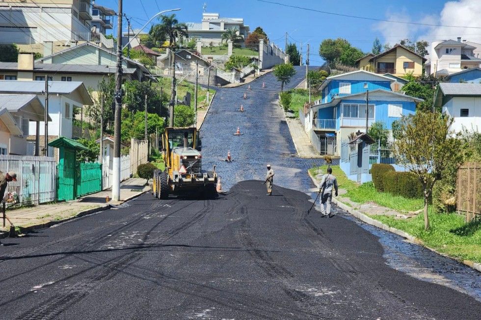 Município segue com obras e pavimentação em diversas ruas