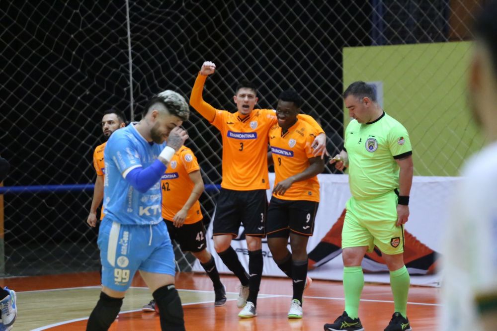 ACBF vence e conquista vaga nas quartas de final no Gauchão