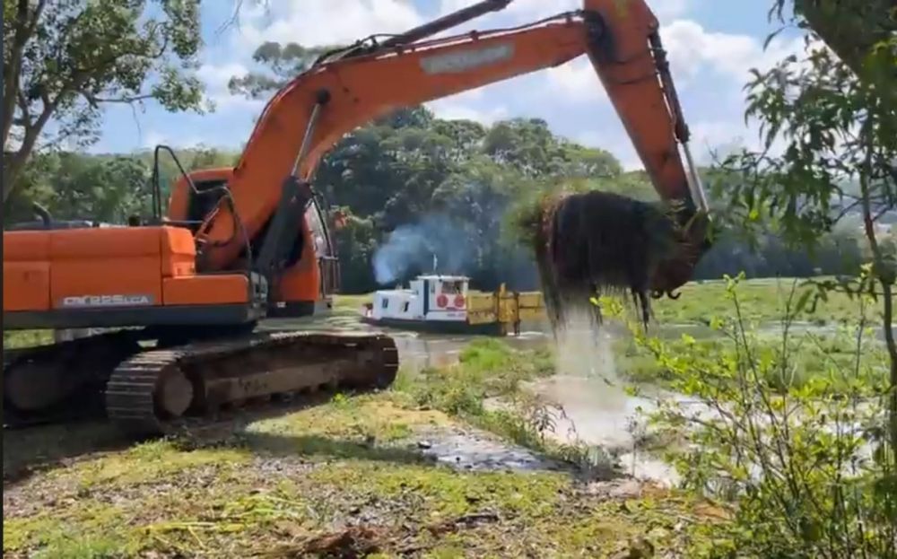 Testes dão resultado e Corsan inicia a limpeza da barragem 