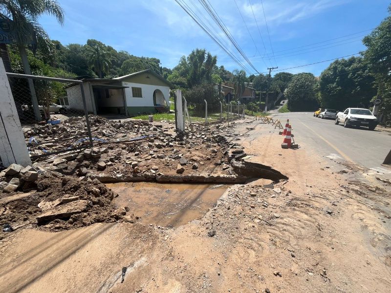 Prefeitura de Garibaldi segue com reparos nos bairros e interior 