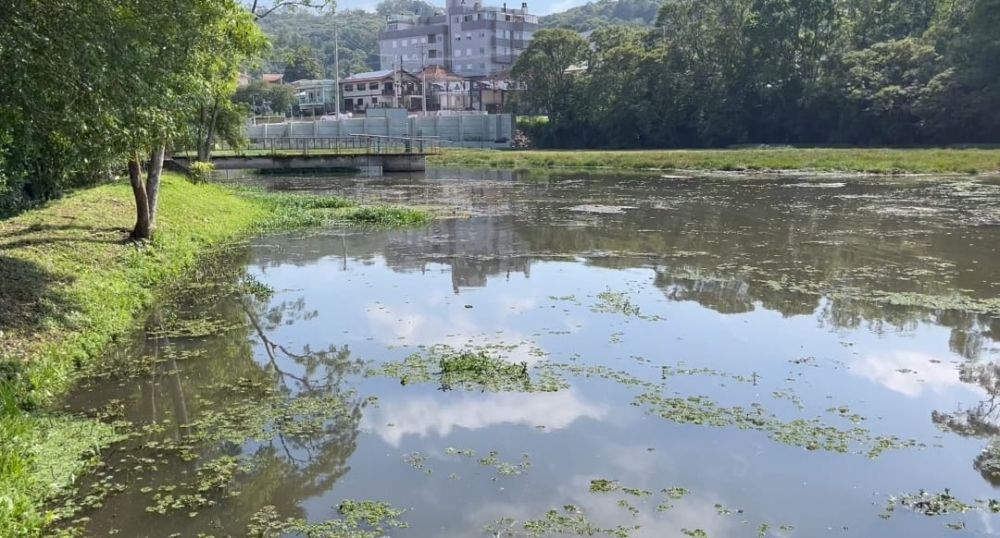 Redução da vazão da barragem busca evitar transbordo do Marrecão 