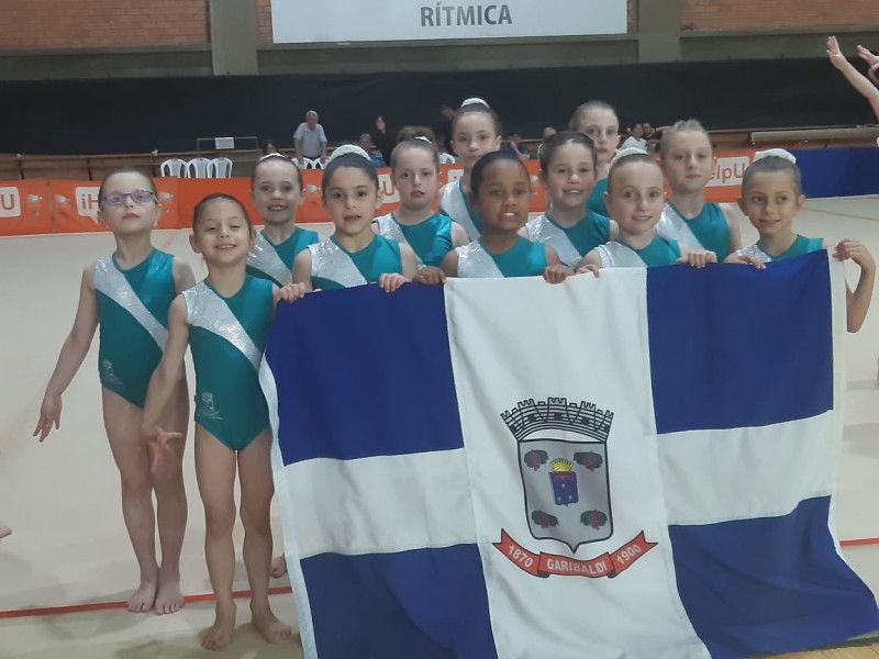 Atletas de ginástica artística se destacam na Copa Estadual