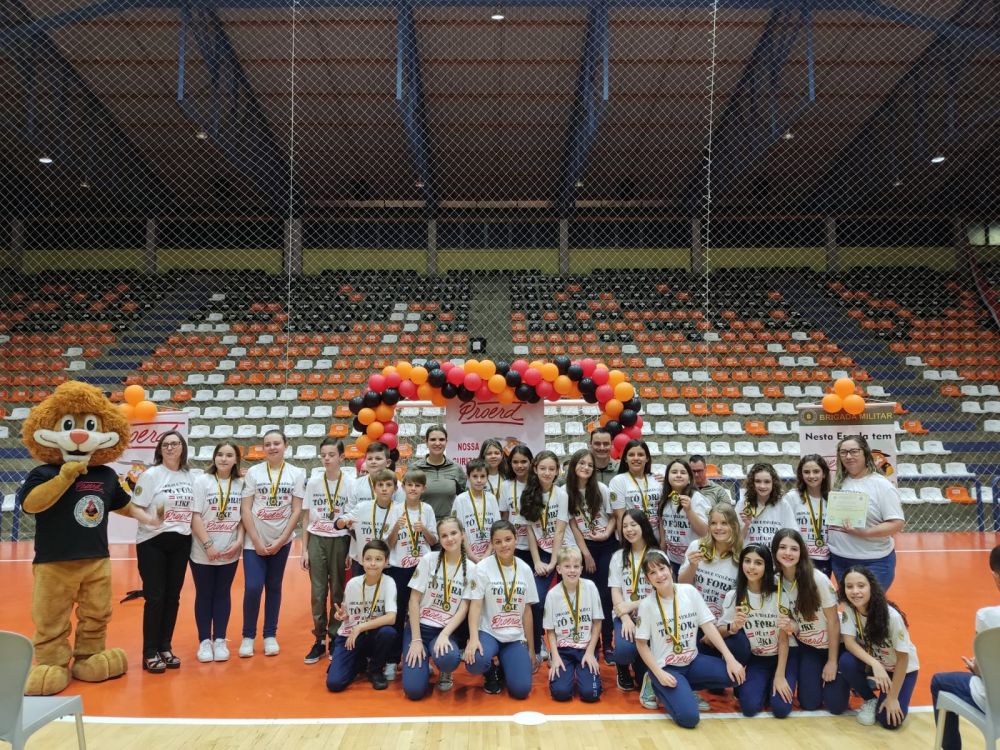 Brigada Militar forma mais 127 alunos em Carlos Barbosa 