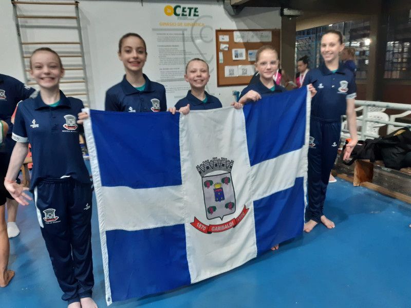 Atletas da ginástica de Garibaldi participam de Copa Estadual