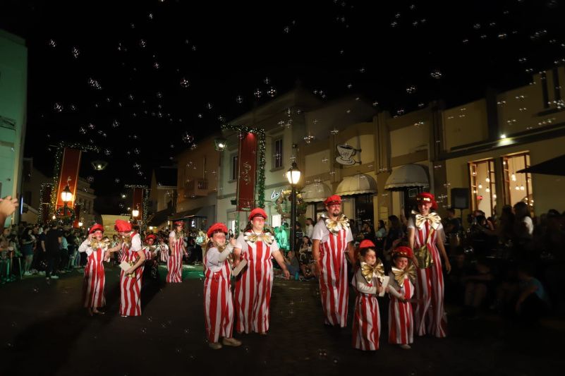 Desfile Cênico Inclusivo de Natal reúne mais de 5 mil pessoas