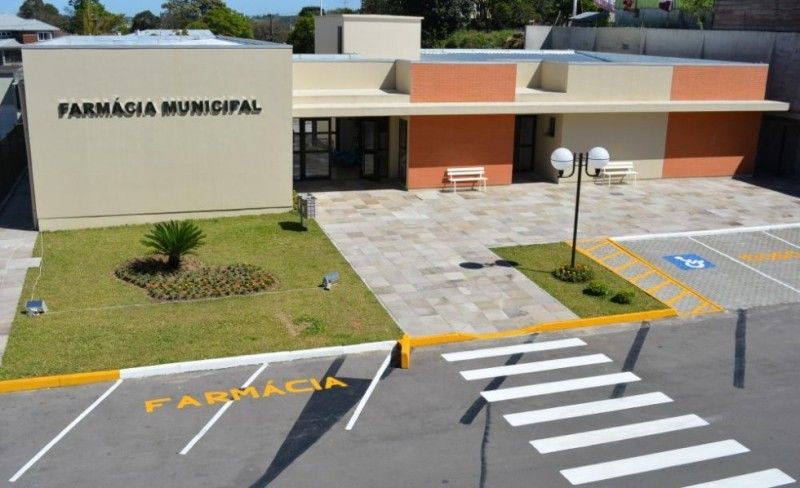  Faltam remédios na Farmácia Municipal em Carlos Barbosa