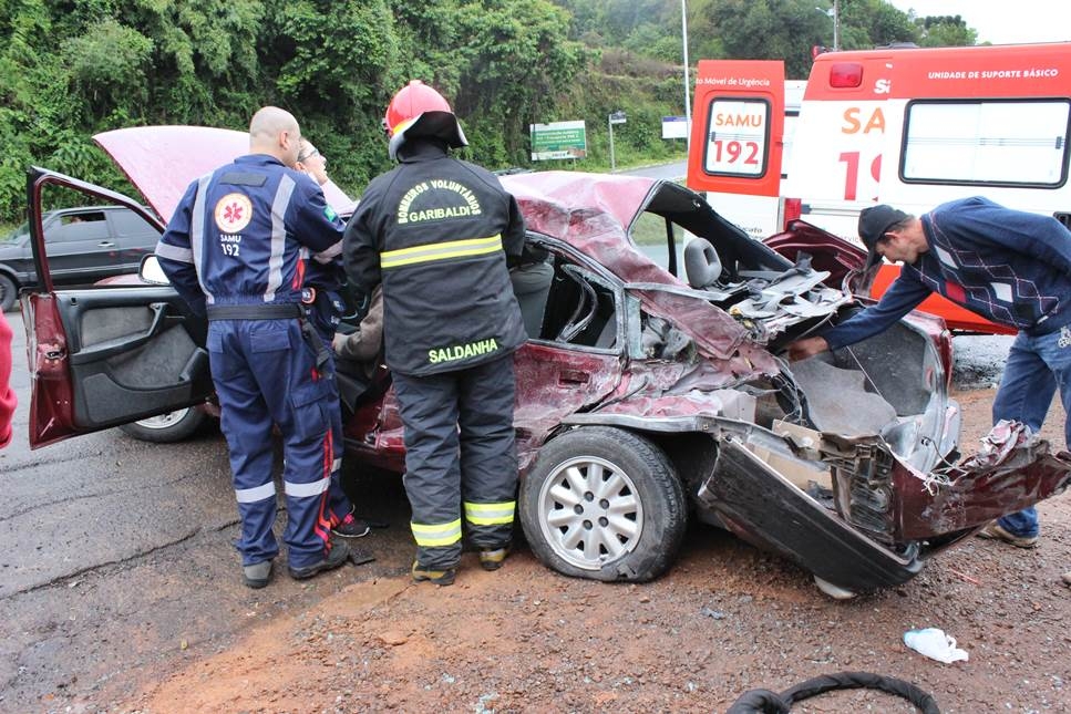 Mais um acidente no complicado Trevo de Tamandaré na RSC 453