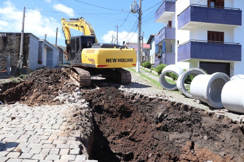 Prefeitura de Garibaldi executa melhorias na Rua Frei Miguel
