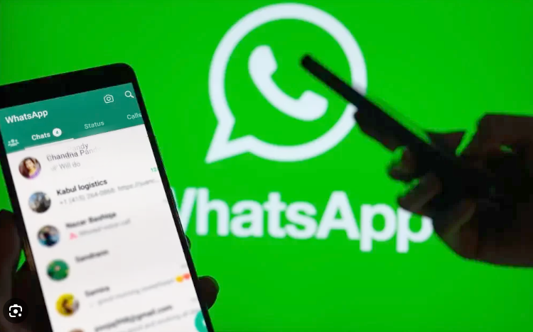 Portal ADESSO estreia canal de notícias no WhatsApp; veja como participar