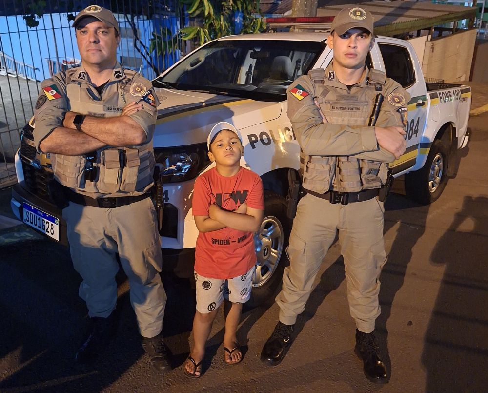  Policiais militares participam de aniversário em Bento Gonçalves 