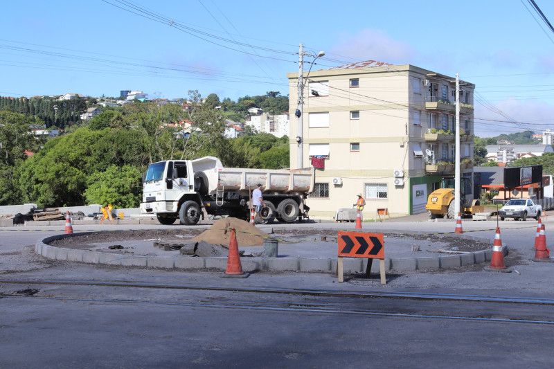  Acesso de Garibaldi está interrompido devido às obras 