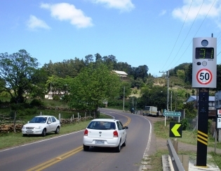 Lombadas eletrônicas do Daer entram em operação neste sábado