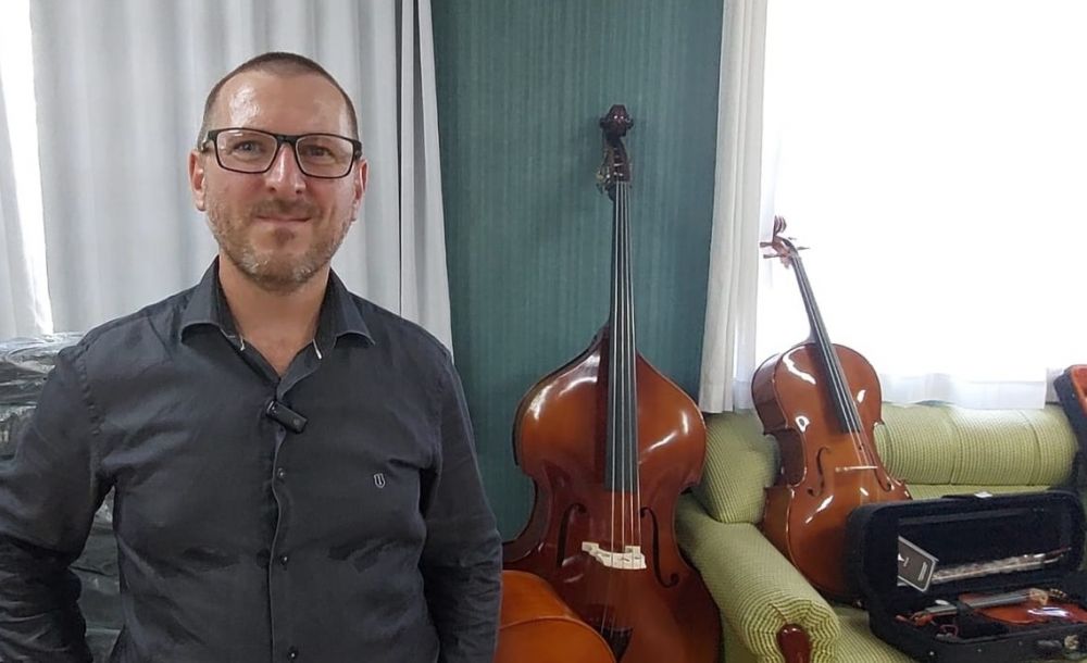 Orquestra de Carlos Barbosa passa a ter violinos e violoncelos 