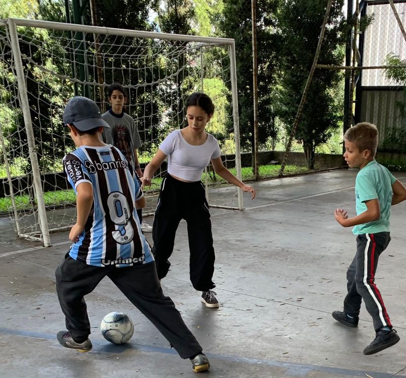  Aulas de futebol são retomadas no Centro Social São José