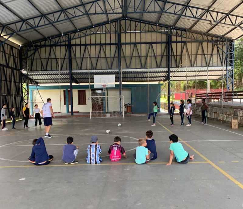  Aulas de futebol são retomadas no Centro Social São José