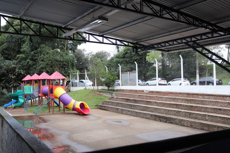 Escolas Attílio Tosin e Espaço Aprender recebem melhorias