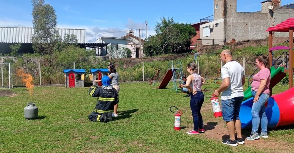 Educadores participam de curso sobre Primeiros Socorros