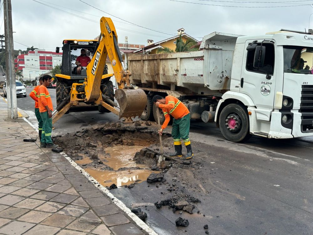 Sem Equipes: Corsan segue com problemas em adutoras