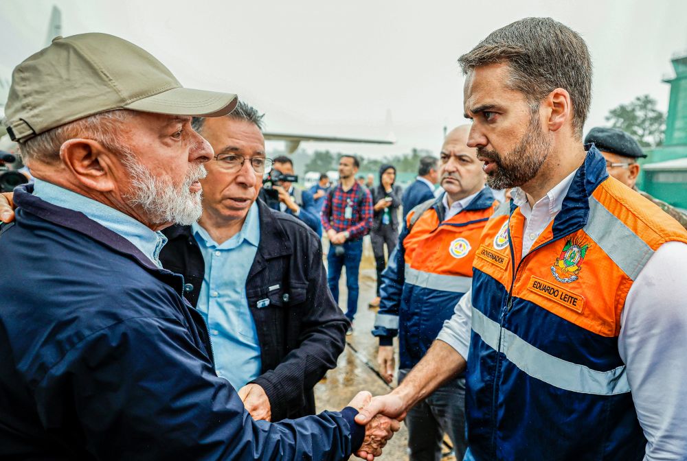 Em meio a tragédia do RS Lula faz piada sobre Grêmio e Inter