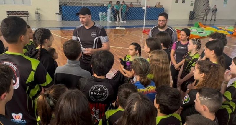 Garibaldi sediou Festival Kids  de Jiu-jitsu e Muay thai