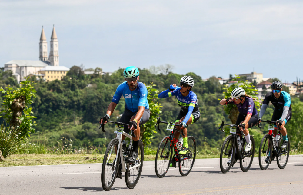 Prova Internacional de Ciclismo neste domingo em Bento