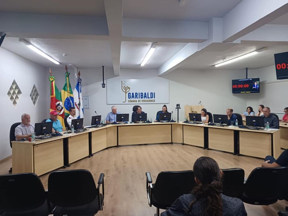 Câmara divulga Nota Oficial sobre "Protesto" dos Vereadores
