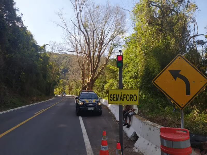 BR 116 é bloqueada entre Caxias do Sul e Nova Petrópolis