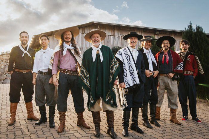 Expobento/Fenavinho com show de Os Serranos nesta segunda