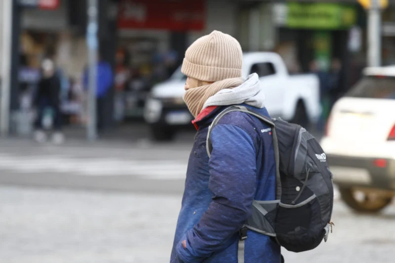 Temperaturas podem chegar a abaixo de zero nesta terça e quarta-feira