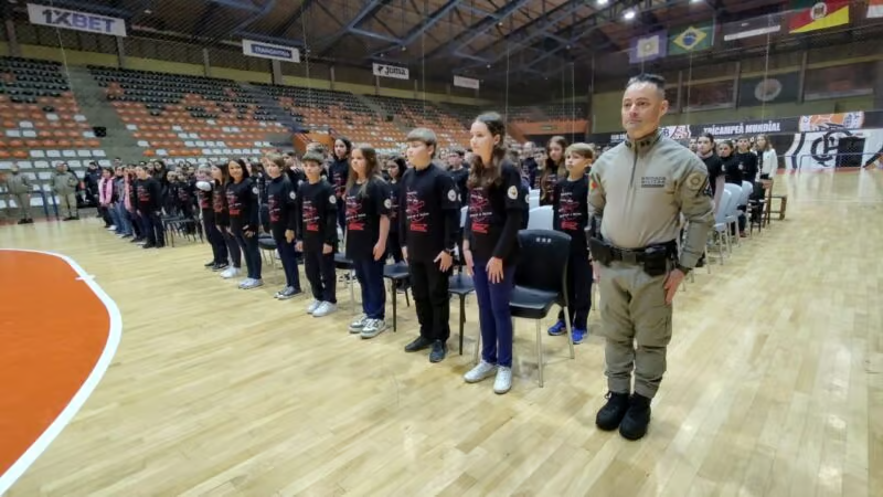 Brigada Militar: PROERD forma 161 alunos em Carlos Barbosa